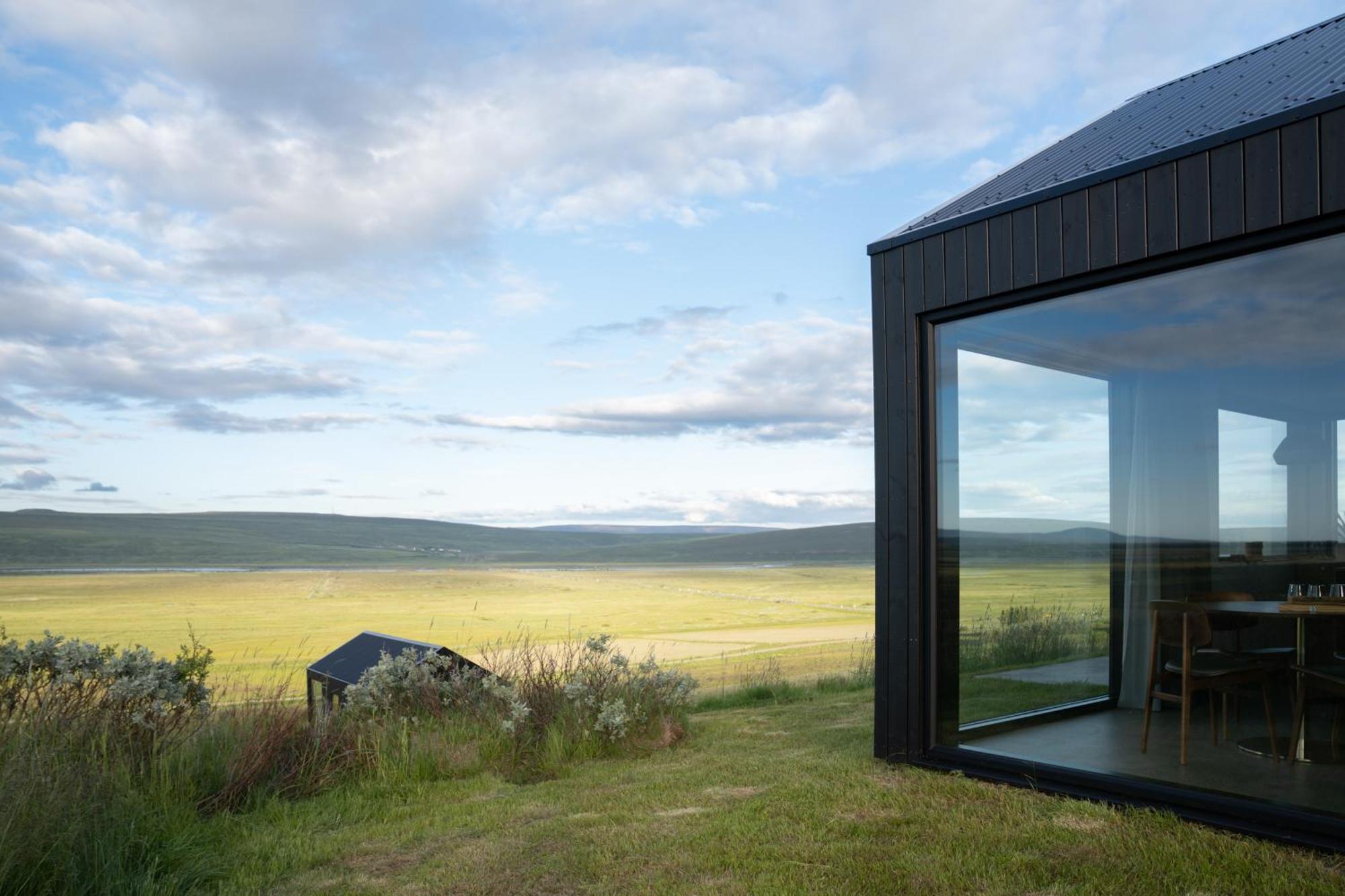 Svartaborg Husavik Exterior foto
